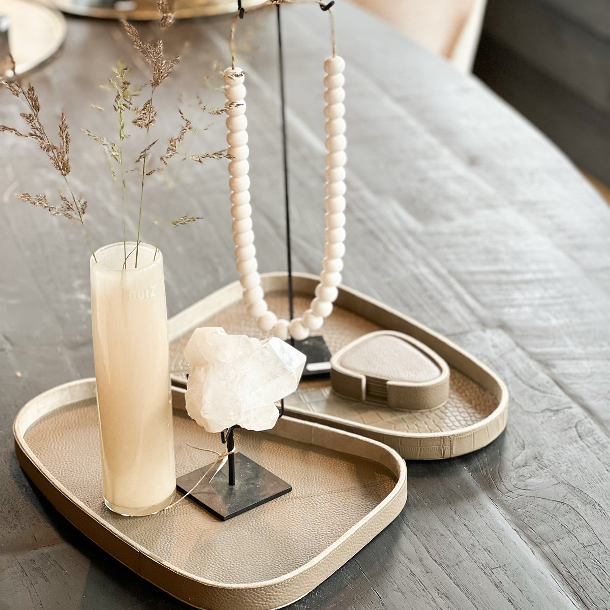 Champagne Faux Lederen Dienblad met Handvatten, 20x14 inch, Grote Decoratieve Dienblad voor Ottomaanse Salontafel Decor Woonkamer, Keuken, Badkamer Champagne Faux Lederen Dienblad met Handvatten, 20x14 inch, Grote Decoratieve Dienblad voor Ottomaanse Salontafel Decor Woonkamer, Keuken, Badkamer