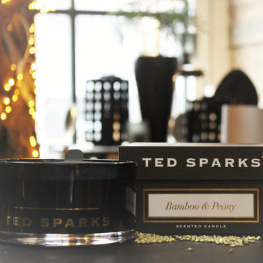 Ted Sparks - Scented candle - Bamboo & Peony
